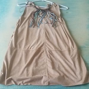 Beige/light brown dress